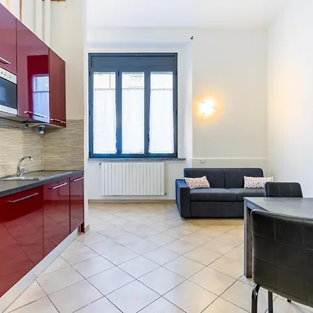 Alessia's Flat- Torretta Бергамо